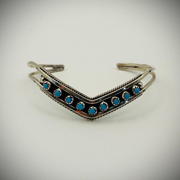 Vintage Zuni Sterling Silver Turquoise V-Shaped Cuff – Signed A.L. Zuni - Picture 1 of 4